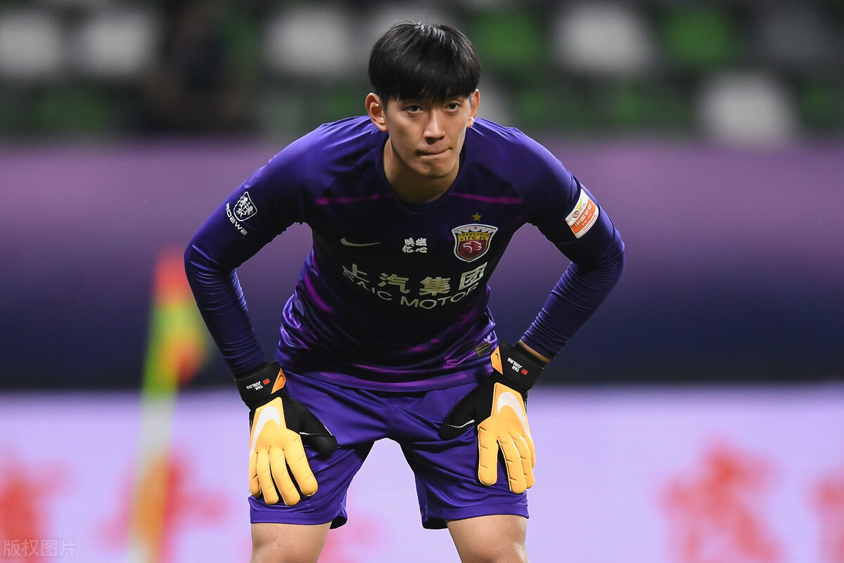 包含德甲今夜再迎强敌，广东宏远主帅复盘，主帅态度——赛场秩序良好，临场指挥获称赞的词条-爱游戏官方网站