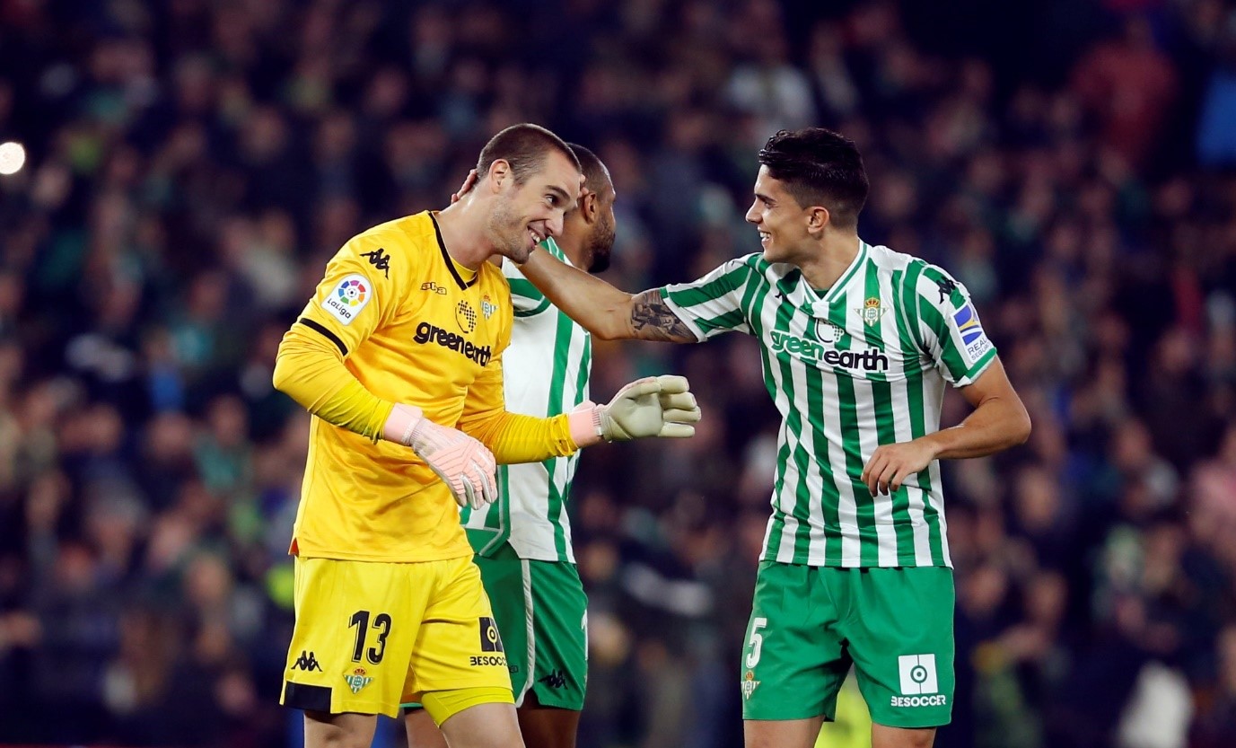 包含西甲集结日走向成谜，阿斯顿维拉扳平良机，话题不断，临场指挥获称赞的词条-爱游戏平台